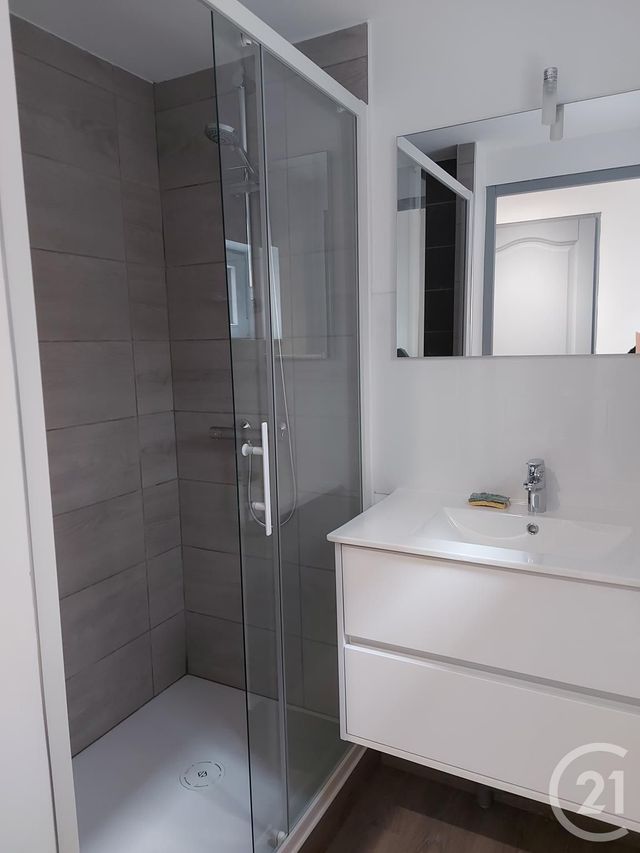 Maison &agrave; louer - 4 pi&egrave;ces - 65,55 m2 - Gannat - 03 - AUVERGNE