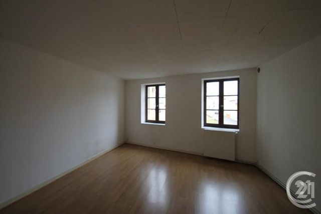 Maison &agrave; louer - 4 pi&egrave;ces - 85,66 m2 - Gannat - 03 - AUVERGNE