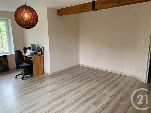 Maison &agrave; louer - 5 pi&egrave;ces - 119,59 m2 - Vensat - 63 - AUVERGNE