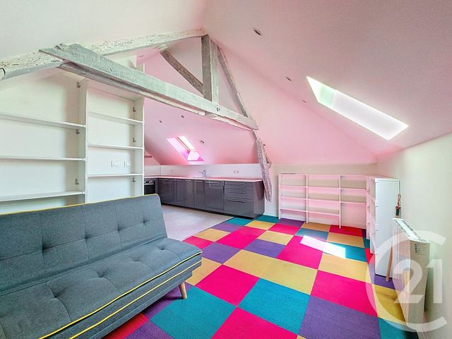 Appartement F2 &agrave; louer - 2 pi&egrave;ces - 32 m2 - Gannat - 03 - AUVERGNE