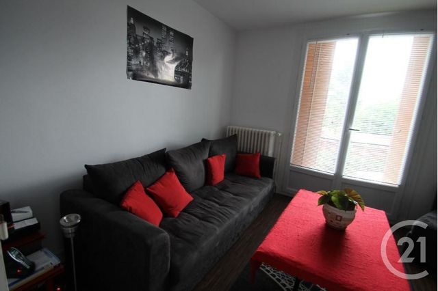 Maison &agrave; louer - 3 pi&egrave;ces - 48,31 m2 - Gannat - 03 - AUVERGNE