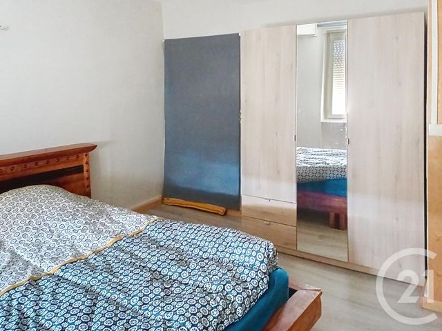 Maison &agrave; louer - 4 pi&egrave;ces - 70 m2 - Gannat - 03 - AUVERGNE