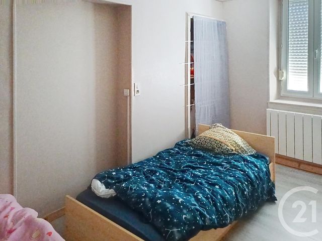 Maison &agrave; louer - 4 pi&egrave;ces - 70 m2 - Gannat - 03 - AUVERGNE