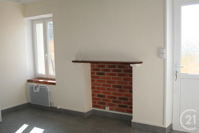 Maison &agrave; louer - 3 pi&egrave;ces - 76,80 m2 - Brout Vernet - 03 - AUVERGNE