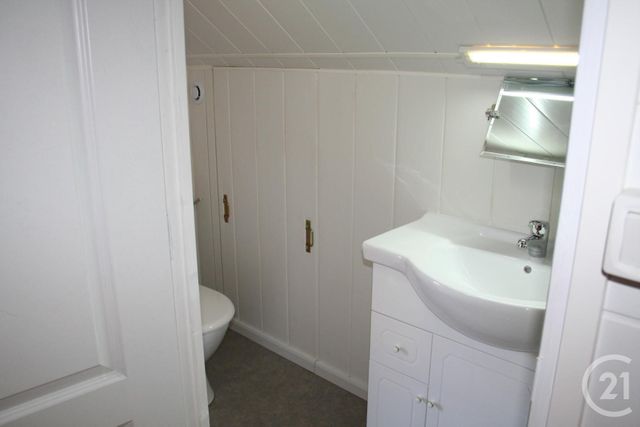 Maison &agrave; louer - 3 pi&egrave;ces - 76,80 m2 - Brout Vernet - 03 - AUVERGNE