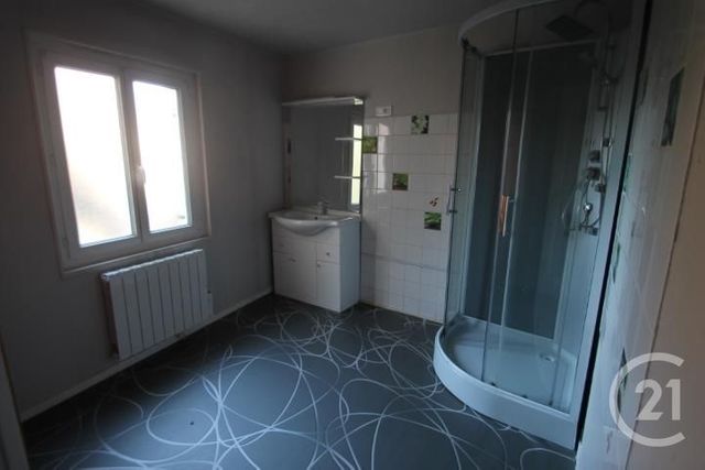 Maison &agrave; louer - 4 pi&egrave;ces - 100,36 m2 - Abrest - 03 - AUVERGNE