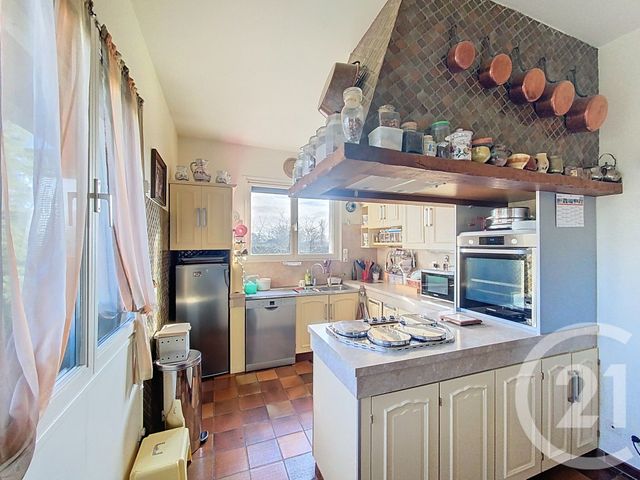 Maison &agrave; vendre - 9 pi&egrave;ces - 250 m2 - St Germain De Salles - 03 - AUVERGNE