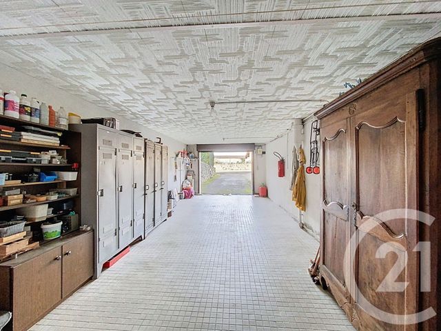 Maison &agrave; vendre - 9 pi&egrave;ces - 250 m2 - St Germain De Salles - 03 - AUVERGNE