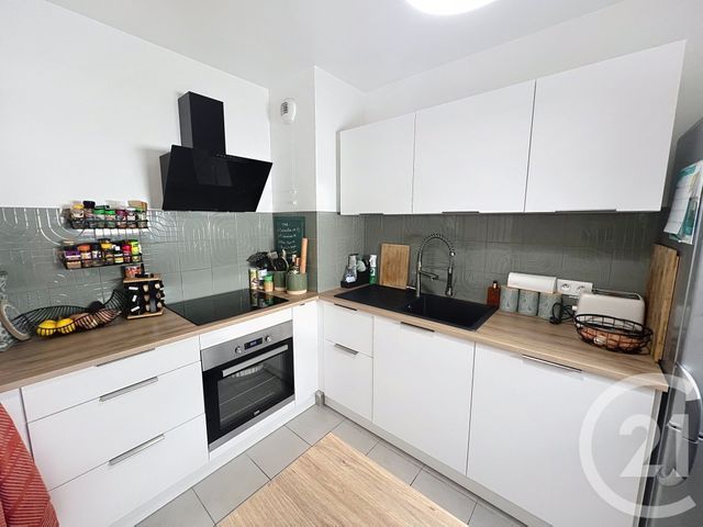 Appartement F3 à vendre - 3 pièces - 60,77 m2 - Villejuif - 94 - ILE-DE-FRANCE