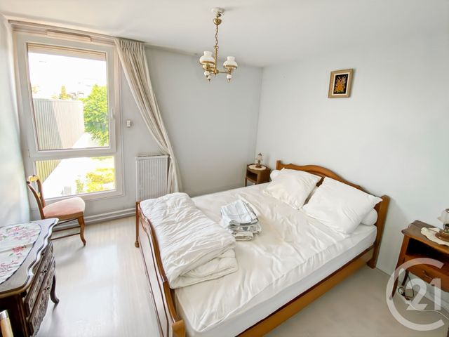 Appartement T4 &agrave; louer - 4 pi&egrave;ces - 84,14 m2 - Champs Sur Marne - 77 - ILE-DE-FRANCE