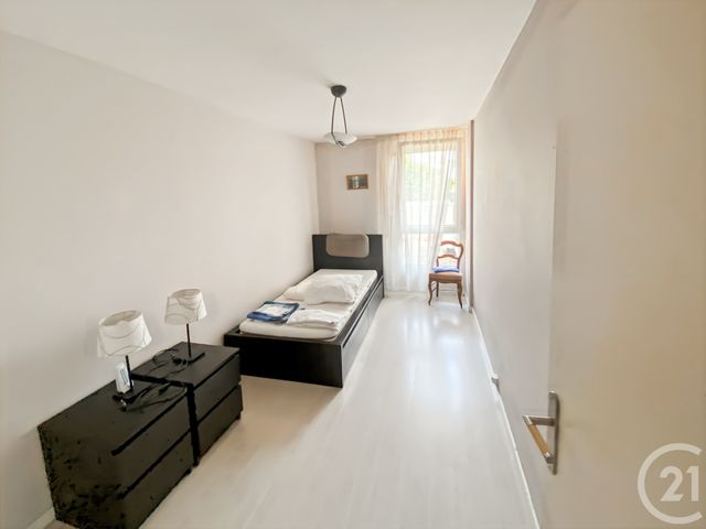 Appartement T4 &agrave; louer - 4 pi&egrave;ces - 84,14 m2 - Champs Sur Marne - 77 - ILE-DE-FRANCE