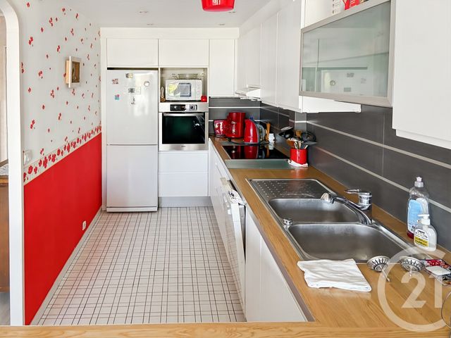 Appartement T4 &agrave; louer - 4 pi&egrave;ces - 84,14 m2 - Champs Sur Marne - 77 - ILE-DE-FRANCE