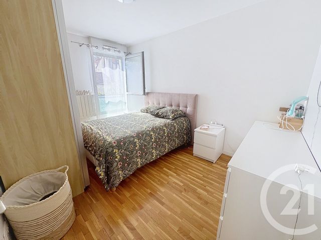 Appartement F3 à vendre - 3 pièces - 60,77 m2 - Le Kremlin Bicetre - 94 - ILE-DE-FRANCE