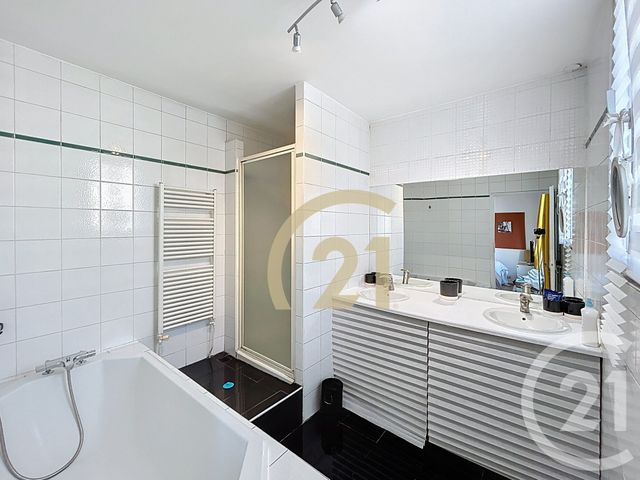 Maison &agrave; vendre - 7 pi&egrave;ces - 220 m2 - Le Kremlin Bicetre - 94 - ILE-DE-FRANCE