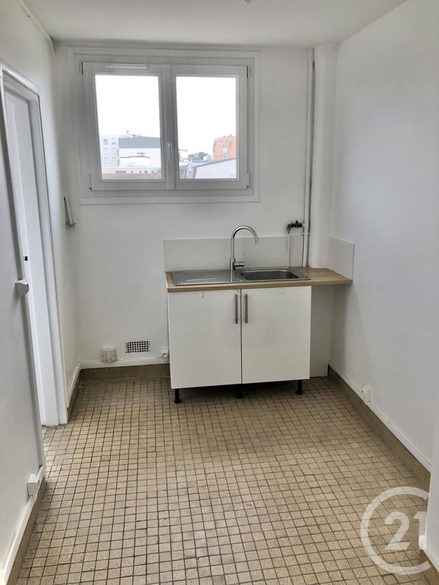 Appartement F2 &agrave; louer - 2 pi&egrave;ces - 52,95 m2 - Villejuif - 94 - ILE-DE-FRANCE