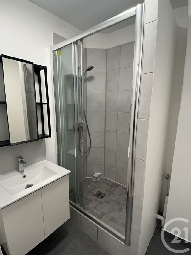 Appartement F2 &agrave; louer - 2 pi&egrave;ces - 52,95 m2 - Villejuif - 94 - ILE-DE-FRANCE