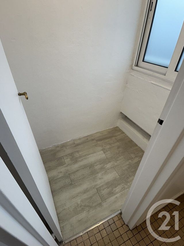 Appartement F2 &agrave; louer - 2 pi&egrave;ces - 52,95 m2 - Villejuif - 94 - ILE-DE-FRANCE