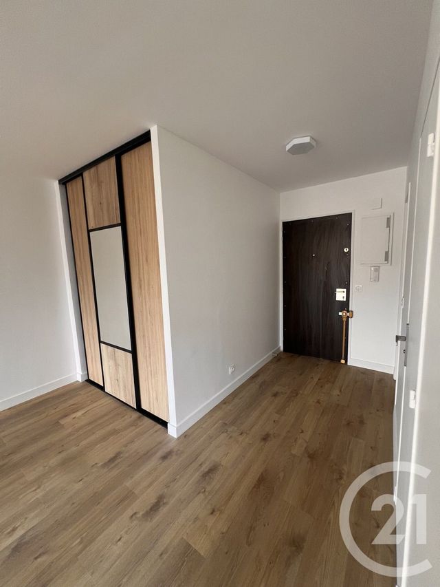 Appartement Studio &agrave; louer - 1 pi&egrave;ce - 34,75 m2 - Le Kremlin Bicetre - 94 - ILE-DE-FRANCE