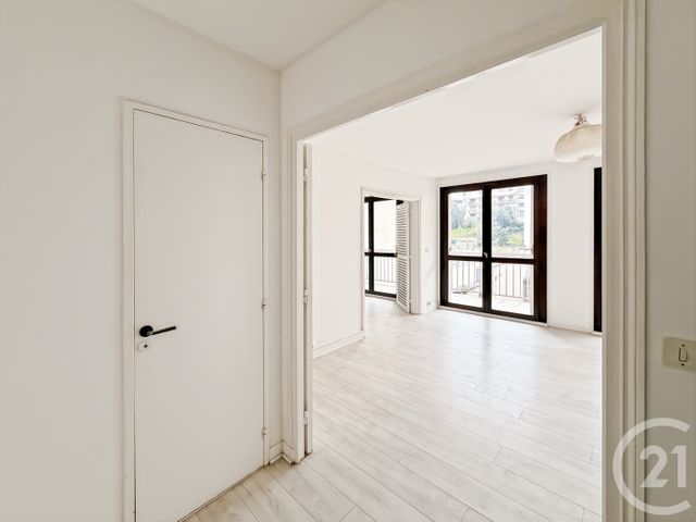 Appartement F2 à louer - 2 pièces - 46,36 m2 - Le Kremlin Bicetre - 94 - ILE-DE-FRANCE