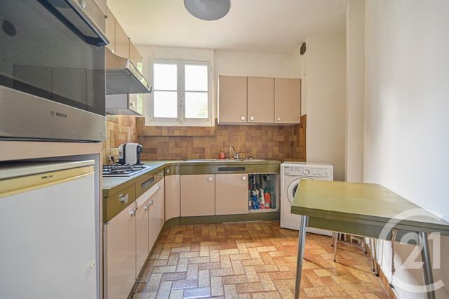 Appartement à vendre - 3 pièces - 66,51 m2 - Le Kremlin Bicetre - 94 - ILE-DE-FRANCE