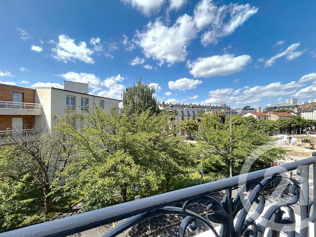 Appartement à louer - 3 pièces - 31,30 m2 - Le Kremlin Bicetre - 94 - ILE-DE-FRANCE