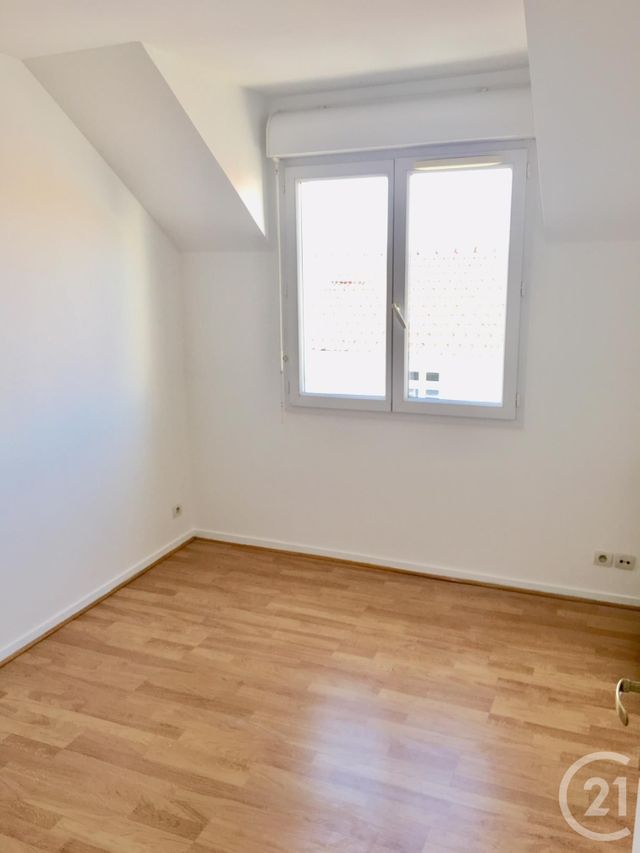 Appartement F3 &agrave; louer - 3 pi&egrave;ces - 60 m2 - Villejuif - 94 - ILE-DE-FRANCE