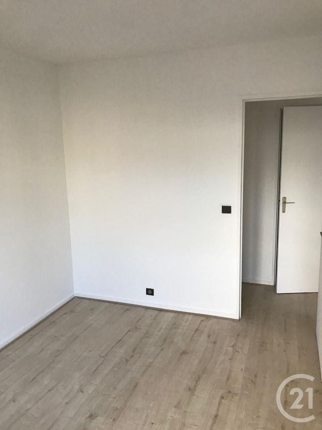 Appartement F3 &agrave; louer - 3 pi&egrave;ces - 65 m2 - Le Kremlin Bicetre - 94 - ILE-DE-FRANCE