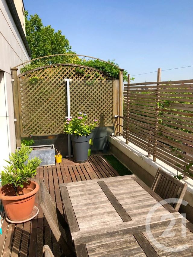 Appartement F3 &agrave; louer - 3 pi&egrave;ces - 64,02 m2 - Le Kremlin Bicetre - 94 - ILE-DE-FRANCE