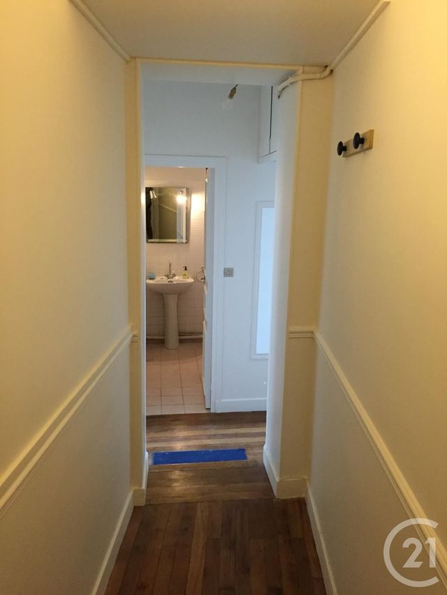 Appartement F2 &agrave; louer - 2 pi&egrave;ces - 35 m2 - Le Kremlin Bicetre - 94 - ILE-DE-FRANCE