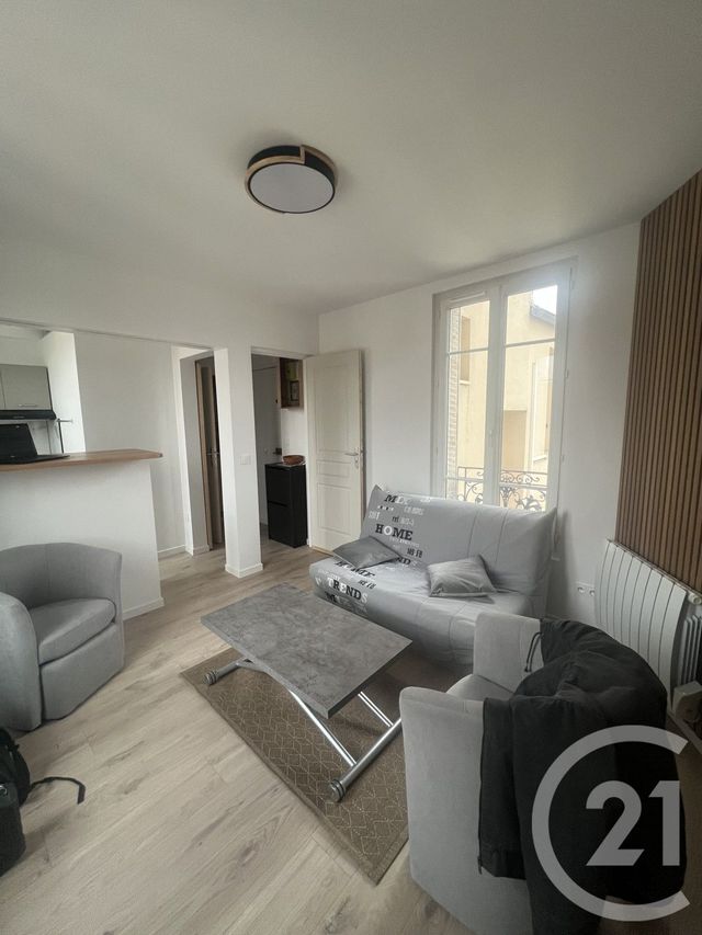 Appartement T2 &agrave; louer - 2 pi&egrave;ces - 27,35 m2 - Cachan - 94 - ILE-DE-FRANCE