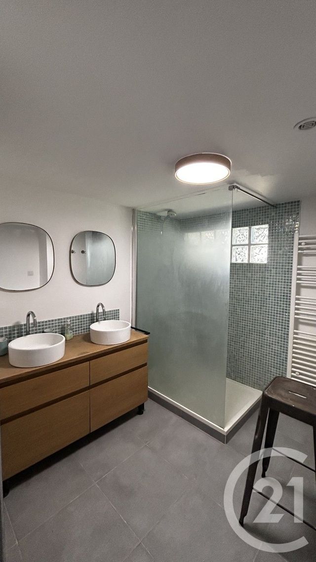 Appartement F4 &agrave; louer - 4 pi&egrave;ces - 66,28 m2 - Ivry Sur Seine - 94 - ILE-DE-FRANCE