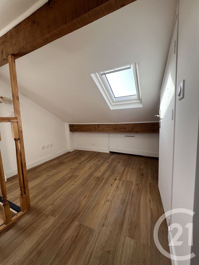 Maison &agrave; louer - 2 pi&egrave;ces - 37,25 m2 - Cachan - 94 - ILE-DE-FRANCE