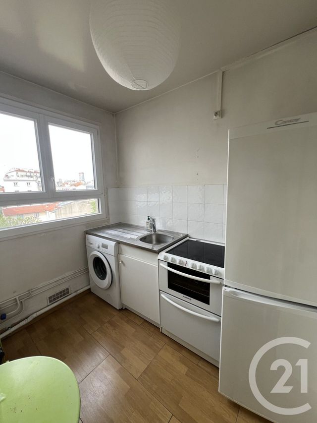 Appartement Studio &agrave; louer - 1 pi&egrave;ce - 32,39 m2 - Le Kremlin Bicetre - 94 - ILE-DE-FRANCE