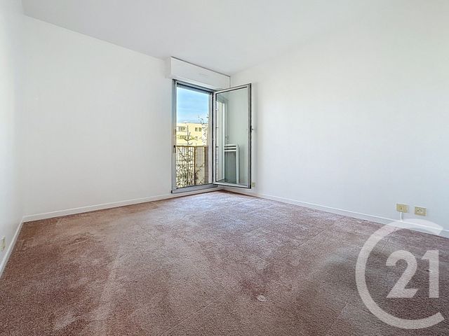 Appartement F3 &agrave; vendre - 3 pi&egrave;ces - 69,01 m2 - Le Kremlin Bicetre - 94 - ILE-DE-FRANCE
