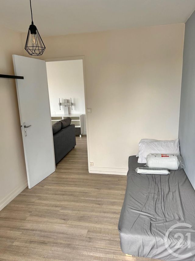 Appartement F3 &agrave; louer - 3 pi&egrave;ces - 53,87 m2 - Le Kremlin Bicetre - 94 - ILE-DE-FRANCE