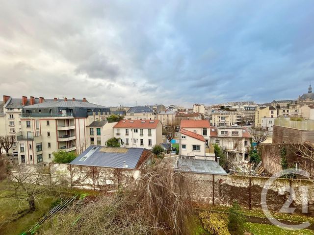 Appartement F4 &agrave; louer - 4 pi&egrave;ces - 60,55 m2 - Le Kremlin Bicetre - 94 - ILE-DE-FRANCE