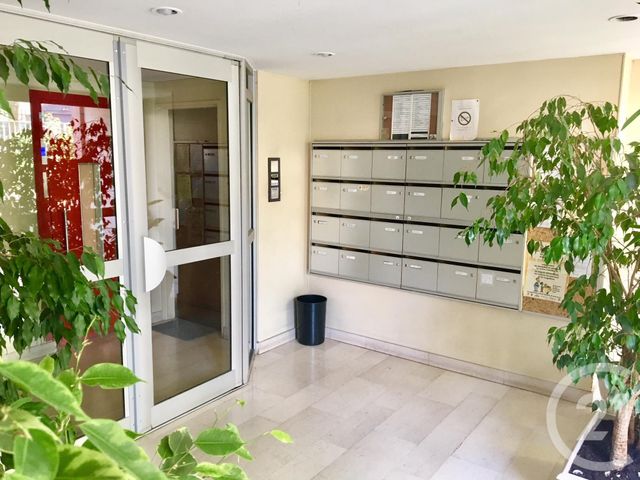 Appartement F1 &agrave; louer - 1 pi&egrave;ce - 20,20 m2 - Le Kremlin Bicetre - 94 - ILE-DE-FRANCE