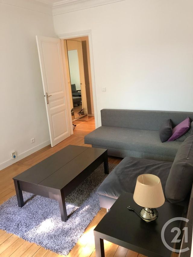 Appartement F2 &agrave; louer - 2 pi&egrave;ces - 42,50 m2 - Paris - 75015 - ILE-DE-FRANCE