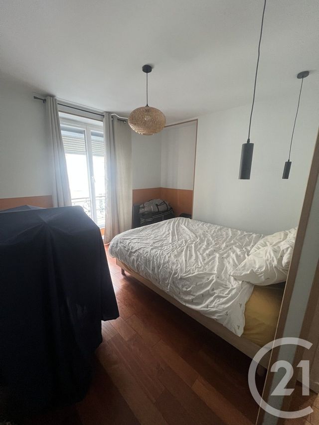 Appartement &agrave; louer - 3 pi&egrave;ces - 87,65 m2 - Paris - 75011 - ILE-DE-FRANCE