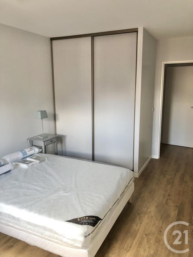 Appartement F3 &agrave; louer - 3 pi&egrave;ces - 72 m2 - Le Kremlin Bicetre - 94 - ILE-DE-FRANCE