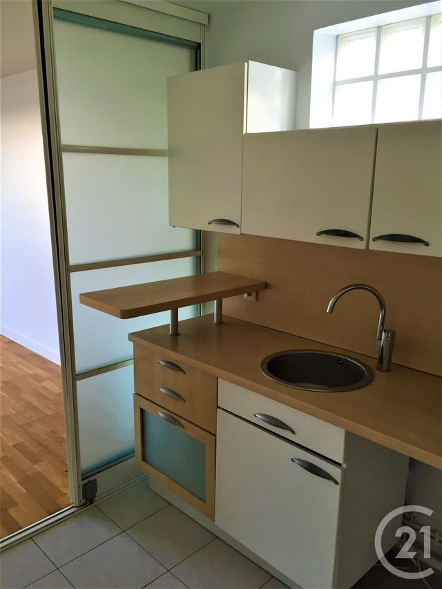 Appartement F3 &agrave; louer - 3 pi&egrave;ces - 64 m2 - Le Kremlin Bicetre - 94 - ILE-DE-FRANCE