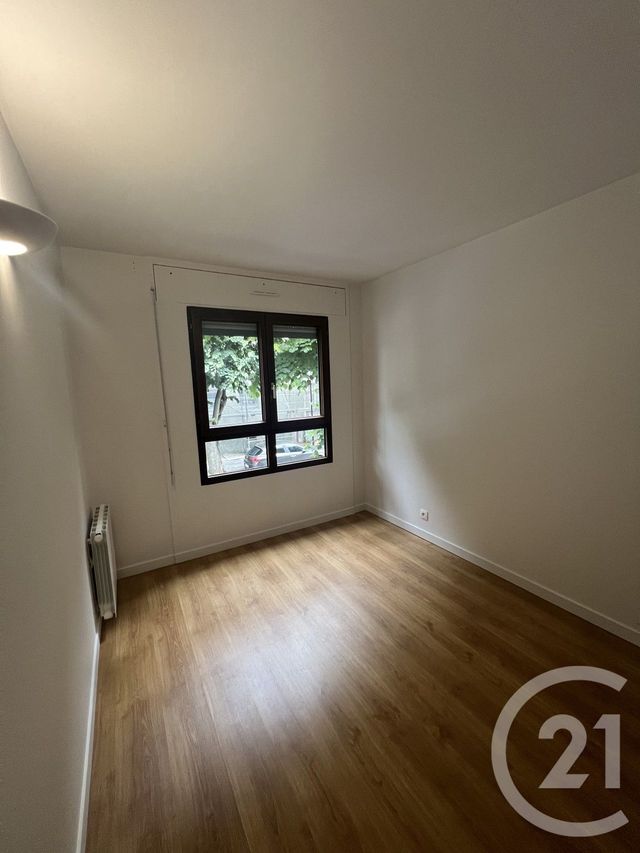 Appartement F3 &agrave; louer - 3 pi&egrave;ces - 51,34 m2 - Le Kremlin Bicetre - 94 - ILE-DE-FRANCE