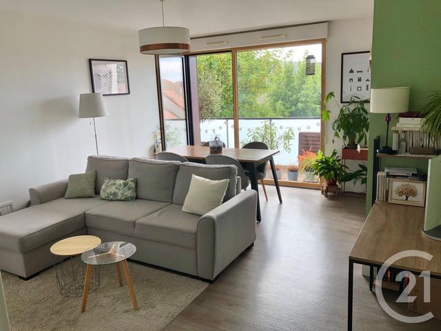 Appartement F3 &agrave; louer - 3 pi&egrave;ces - 67,40 m2 - Le Kremlin Bicetre - 94 - ILE-DE-FRANCE