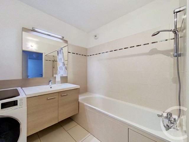 Appartement F3 &agrave; vendre - 3 pi&egrave;ces - 59,80 m2 - Le Kremlin Bicetre - 94 - ILE-DE-FRANCE