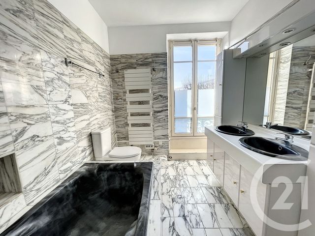 Maison &agrave; vendre - 9 pi&egrave;ces - 169 m2 - St Maur Des Fosses - 94 - ILE-DE-FRANCE
