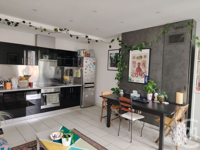 Appartement T2 &agrave; louer - 2 pi&egrave;ces - 41,56 m2 - Le Kremlin Bicetre - 94 - ILE-DE-FRANCE