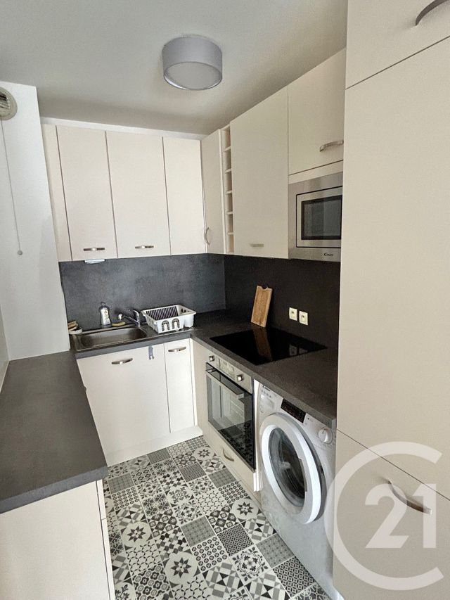 Appartement F2 &agrave; louer - 2 pi&egrave;ces - 38,59 m2 - Le Kremlin Bicetre - 94 - ILE-DE-FRANCE