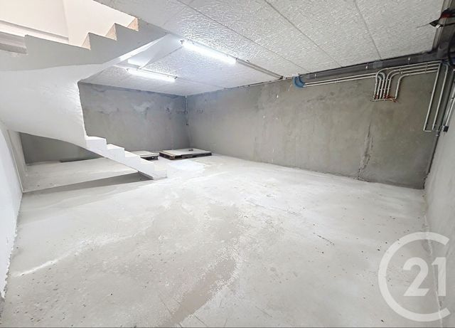 Maison &agrave; vendre - 2 pi&egrave;ces - 71,80 m2 - Villejuif - 94 - ILE-DE-FRANCE