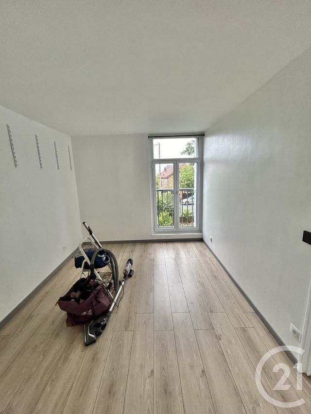 Appartement F2 &agrave; louer - 2 pi&egrave;ces - 41,05 m2 - Villejuif - 94 - ILE-DE-FRANCE