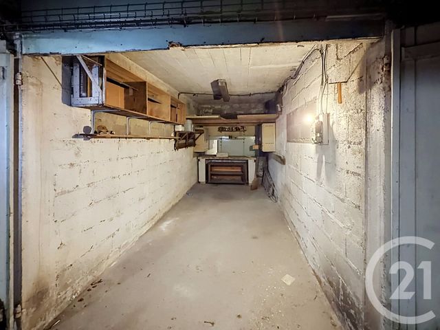 Parking &agrave; vendre - 15 m2 - Le Kremlin Bicetre - 94 - ILE-DE-FRANCE